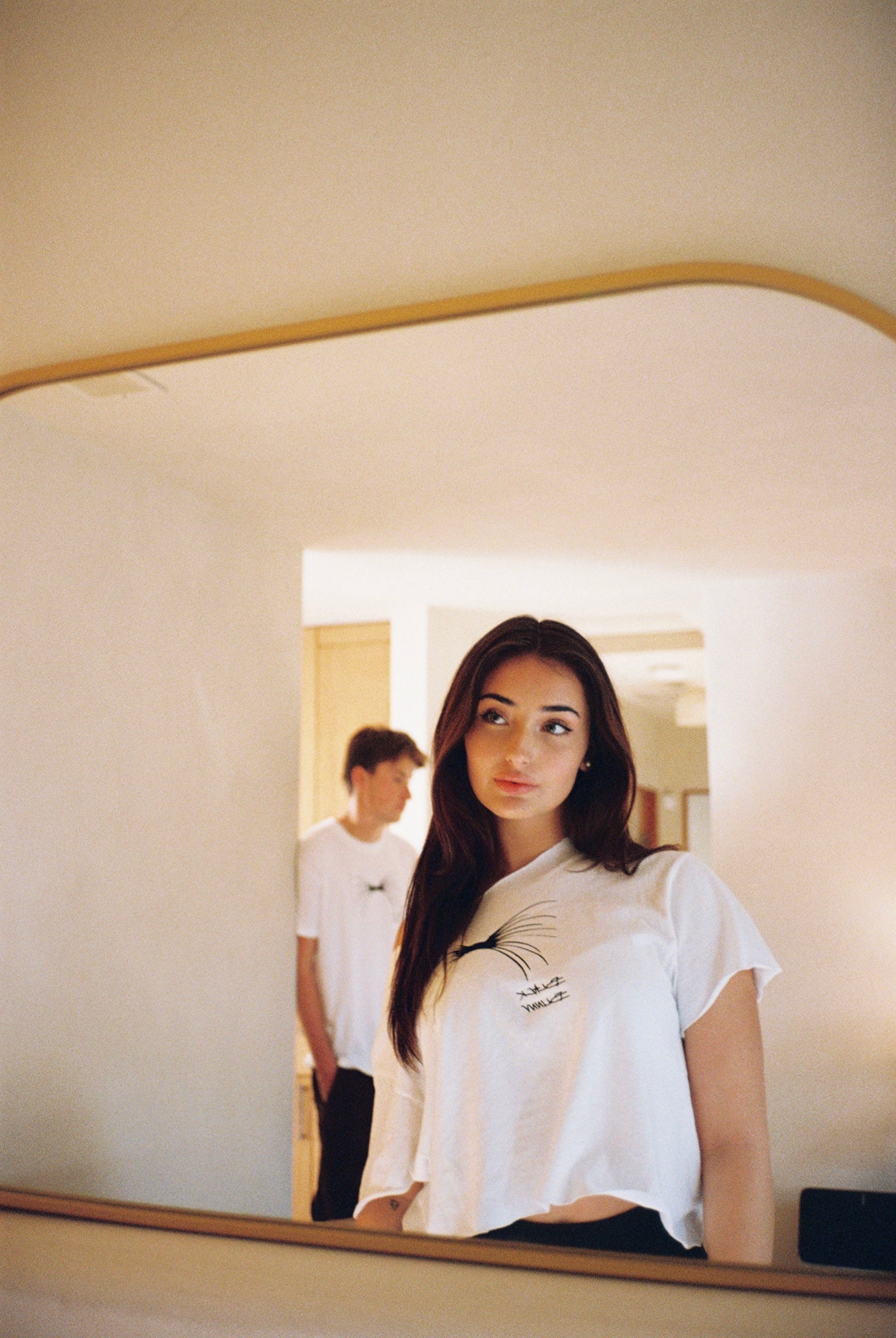 embroidered logo tee