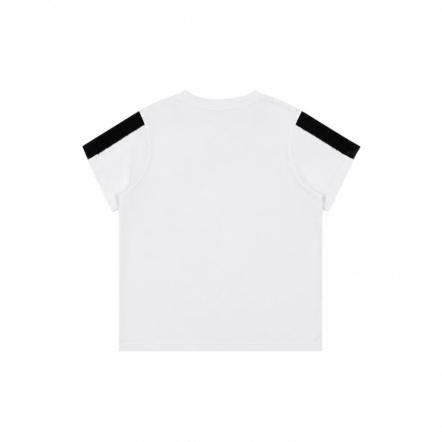 contrast shirt